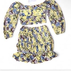 NWT Stylish yellow floral top and skirt set by Rosevelet.